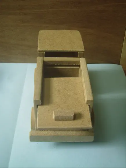 Carrinho em Miniatura Cru- Porta Treco 1 Unidade