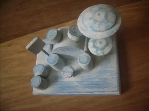 Miniatura De Bateria De Madeira