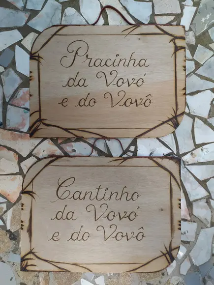 Placa Artesanal Pirografada