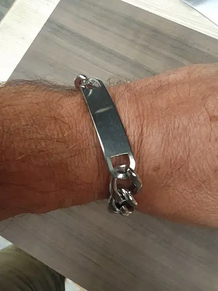 Pulseira Grossa com Placa em Aço Inox
