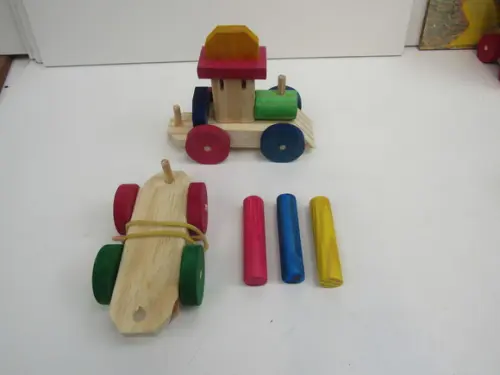 Trenzinho De Madeira multicolorido 2