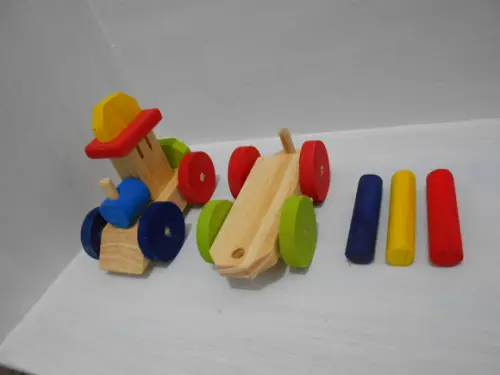 Trenzinho De Madeira multicolorido 2