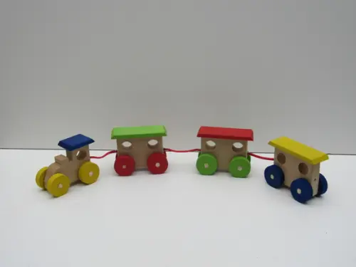 Trenzinho De MDF Multicolorido