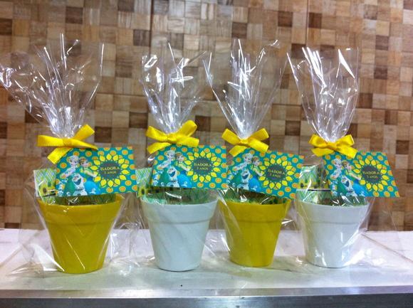 Lembrancinha Mini Kit Jardinagem Frozen