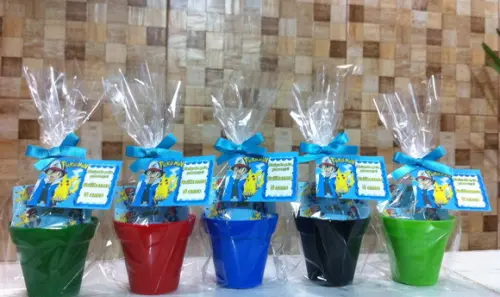 Lembrancinha Mini Jardinagem-pokemon