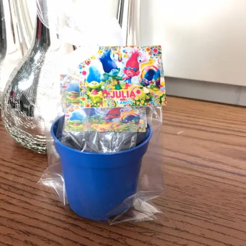 Lembrancinha Trolls Kit Jardinagem