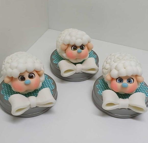 Lembrancinha de Ovelhinha em Biscuit