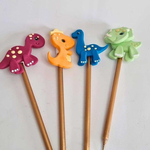 Lembrancinha Lápis Diversos Temas