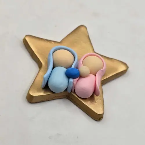 Chaveiro, Ímã ou Enfeite de Árvore em Biscuit