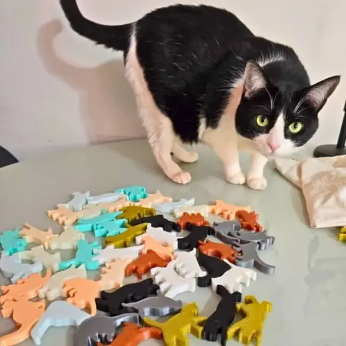 Jogo Torre de Gatos Equilíbrio e Coordenação
