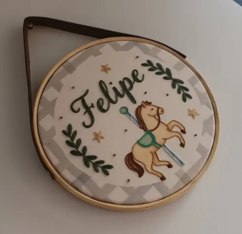 Porta Maternidade Bordado Personalizado