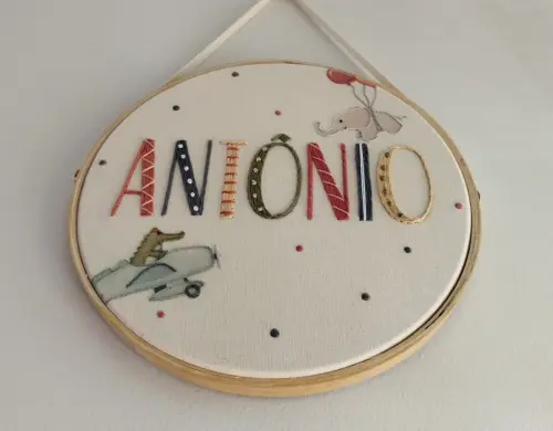 Porta Maternidade Bordado Personalizado