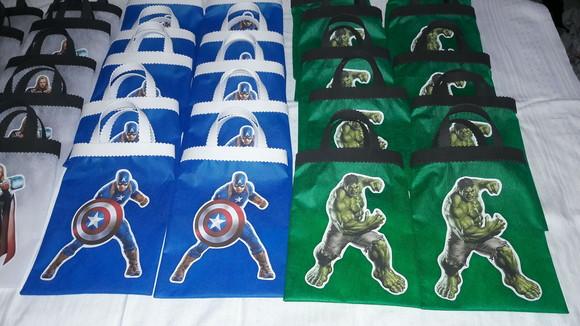 Sacolinha Vingadores