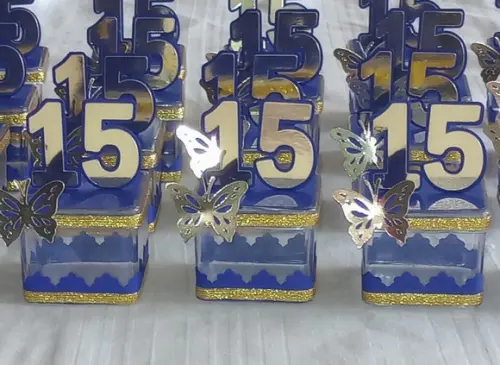 Caixinha Personalizada 15 Anos
