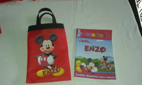 Sacolinha com Livrinho de Colorir
