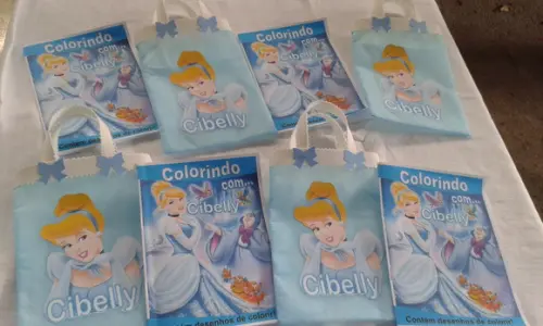 Sacolinhas + Revista Cinderela
