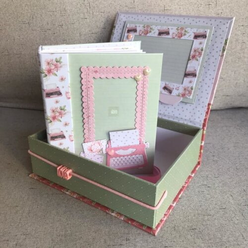 Mini Album com Caixa Livro Love