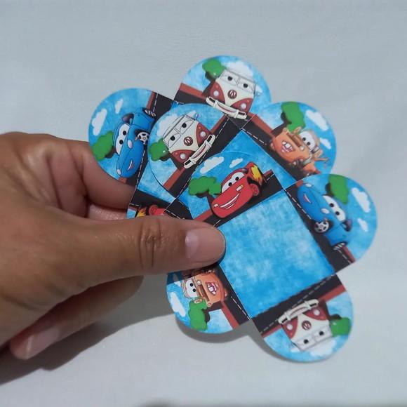 Forminhas para Doces Carros 50 Unidades