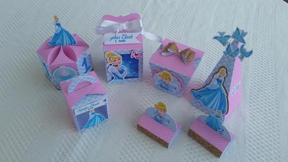 Kit Festa 50 Lembrancinhas Personalizadas Cinderela 2- 3d