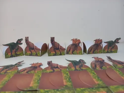 Forminhas para Doces Dinossauros 50 Unidades