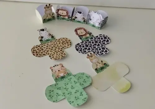 Forminhas para Doces Safari Baby 100 Unidades