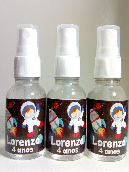 Mini Álcool 70% de 35 ml c/ Tampa Spray - Muitos Temas