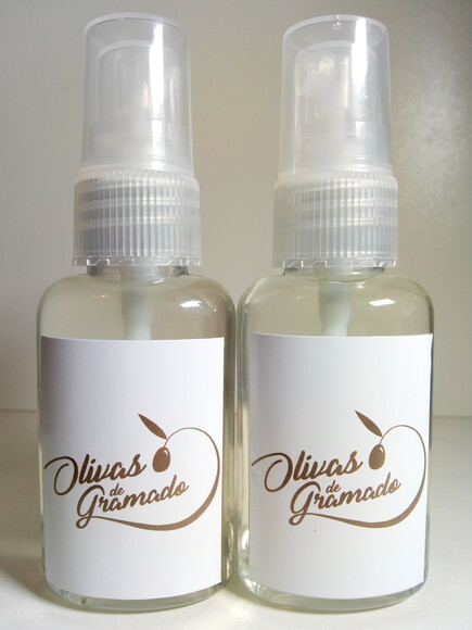 Mini Álcool 70% de 35 ml c/ Tampa Spray - Temas Diversos