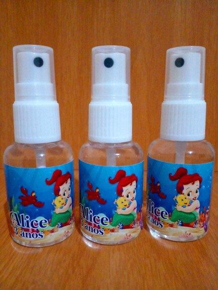 Mini Álcool 70% de 35 ml c/ Tampa Spray - Temas