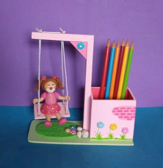 Balanço mdf porta lápis Circo rosa lembrancinha