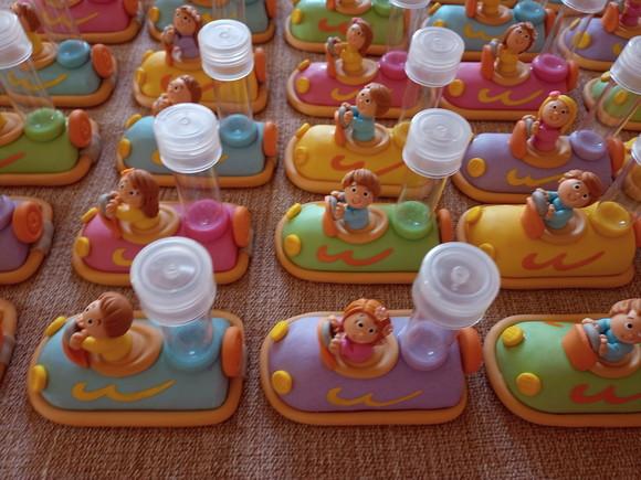 Carrinho Bate Bate Parque de Diversão Candy Colors lembrancinha