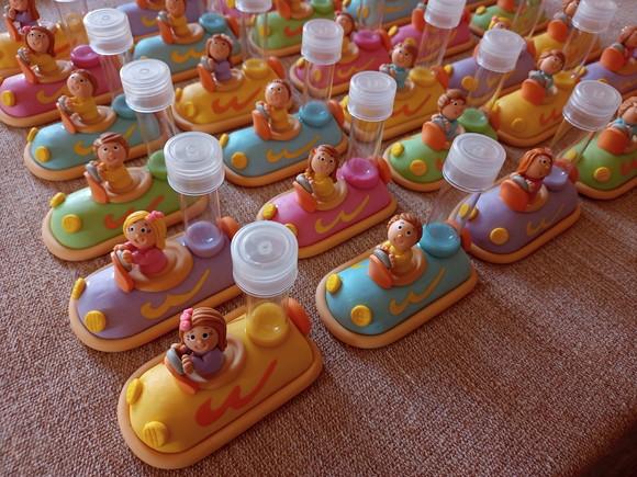 Carrinho Bate Bate Parque de Diversão Candy Colors lembrancinha