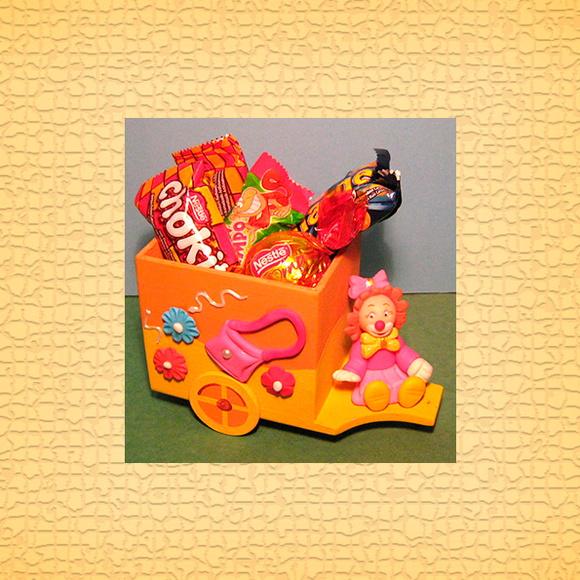 cachepô mdf carrocinha Circo rosa lembrancinha