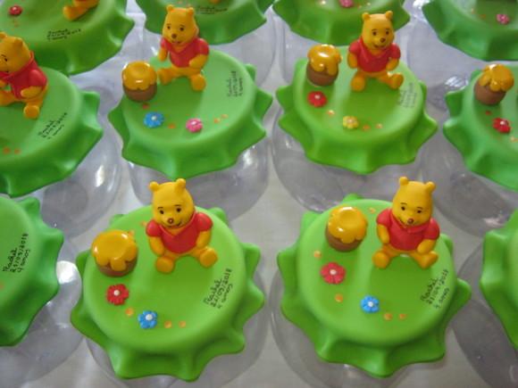 Centro de Mesa Pooh Pote baleiro 17cm