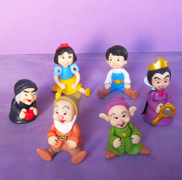 Apliques da Branca de Neve em Biscuit