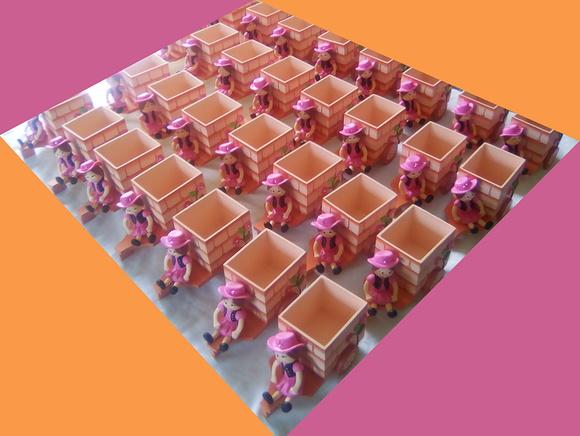 Fazendinha rosa Fashion Centro de Mesa mdf caixa lembrancinha