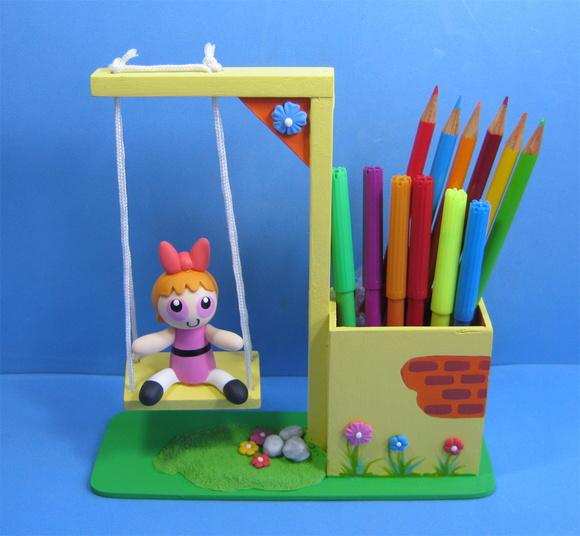 Meninas Poderosas porta lápis mdf lembrancinha