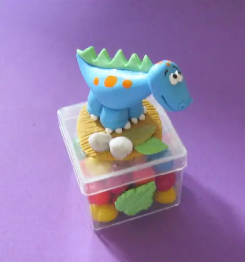 Caixa Acrílica com Dinossaurinhos lembrancinha