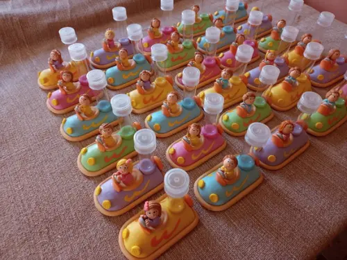 Carrinho Bate Bate Parque de Diversão Candy Colors lembrancinha