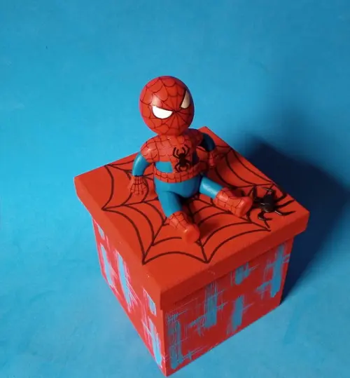 Homem Aranha Caixa