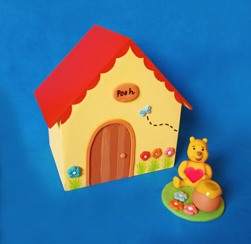 Centro de Mesa Ursinho Pooh casa cofre mdf