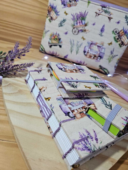 caderno lavanda