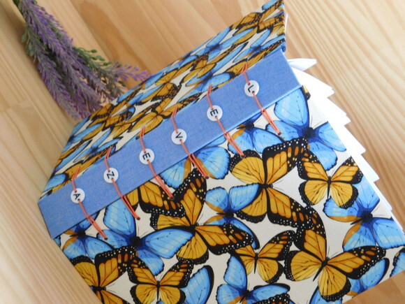 caderno borboletas