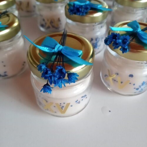 Mini velas aromáticas para lembrancinhas de 15 anos