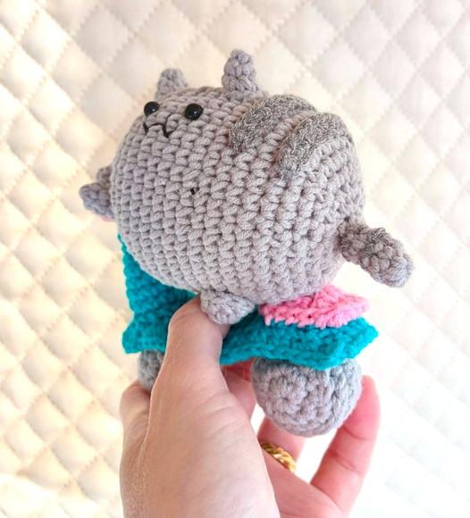 Gato Pusheen Cat no Patinete Amigurumi