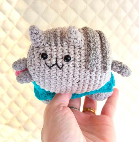 Gato Pusheen Cat no Patinete Amigurumi