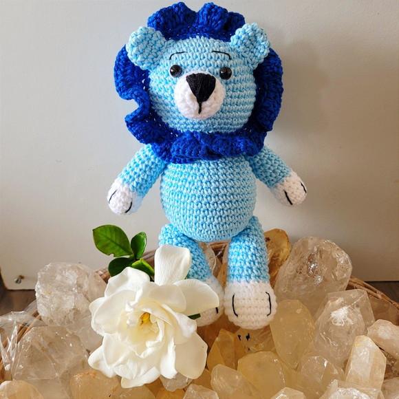 Leão Safari Amigurumi Azul - Candy Colors