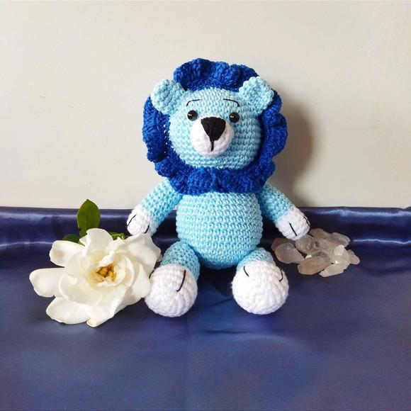 Leão Safari Amigurumi Azul - Candy Colors