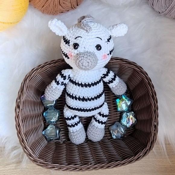 Zebra Safari Amigurumi