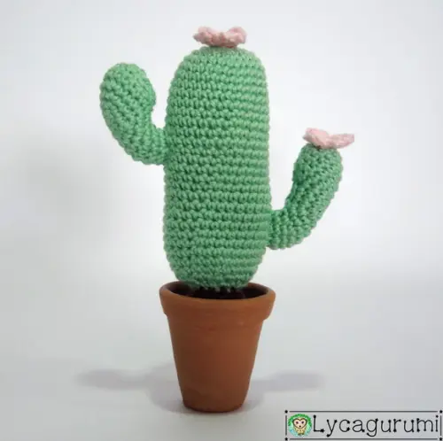 Alpaca Lhama Amigurumi - com Cacto e Pompons (kit Completo)