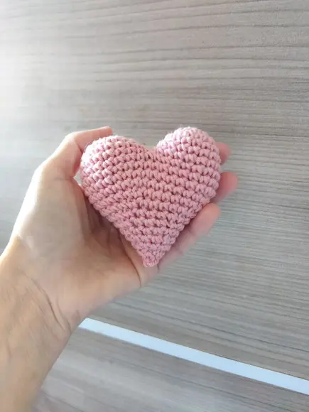 Amigurumi de Coração em Crochê (unidade)